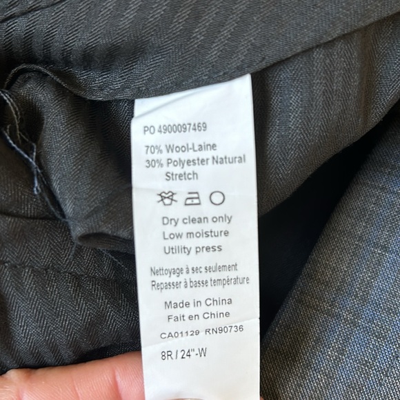 Michael Kors 2 Piece Suit. Jacket and Slacks. - Picture 9 of 9